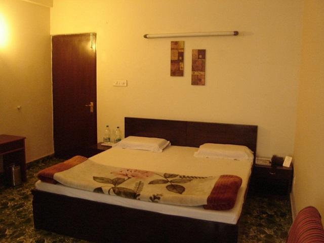 Pamposh Guest House Gk II Market New Delhi Bagian luar foto