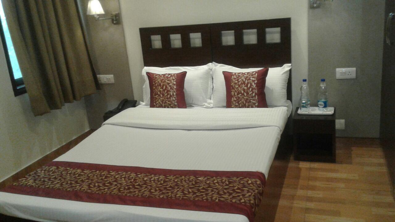 Pamposh Guest House Gk II Market New Delhi Bagian luar foto