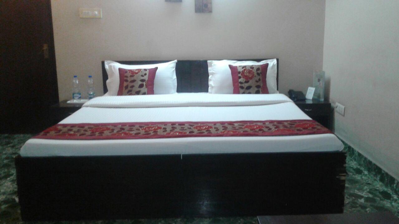 Pamposh Guest House Gk II Market New Delhi Bagian luar foto